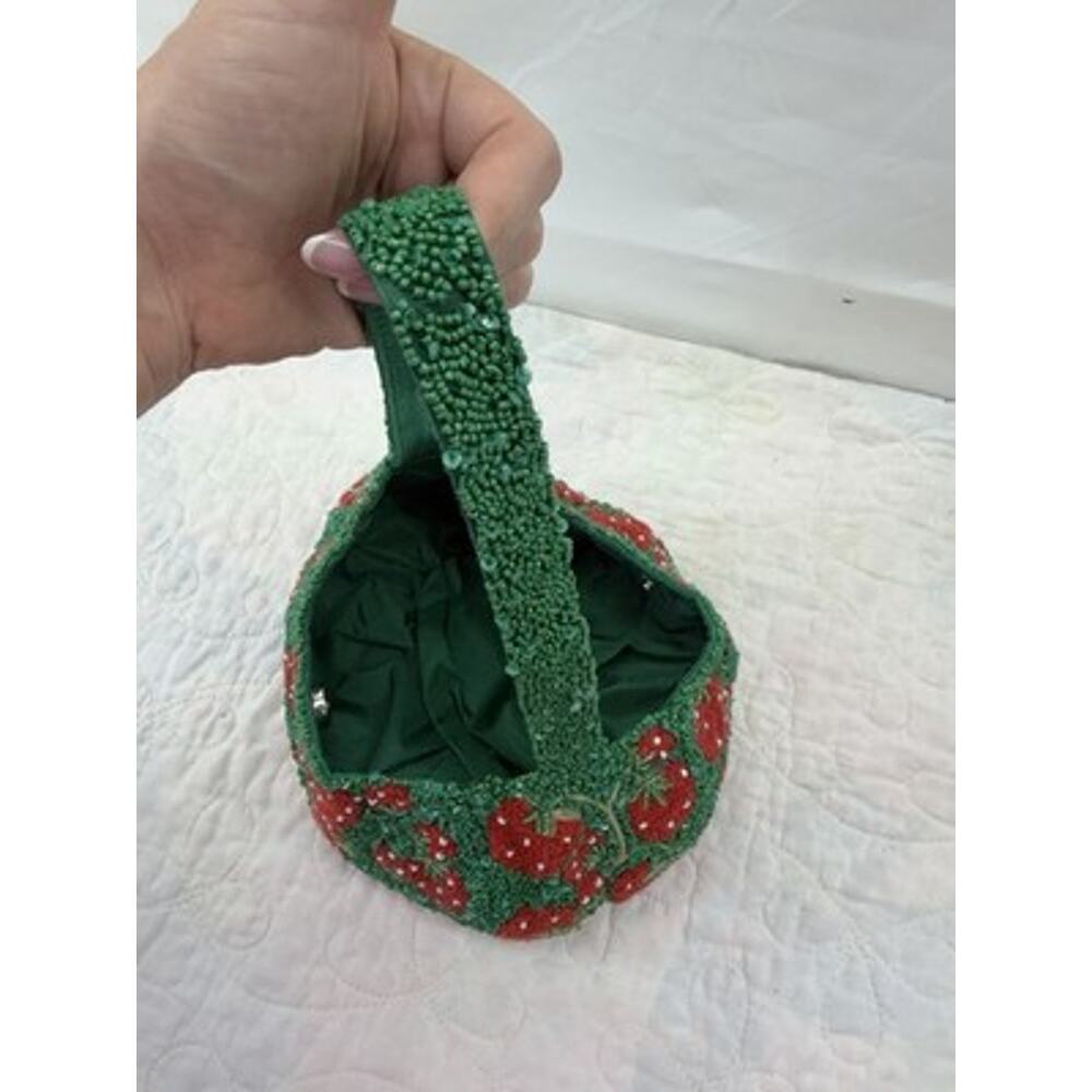 Green Red Strawberry Beaded Sequin Lined Bag Purse Snap Silver cutesy feminine - Picture 10 of 14